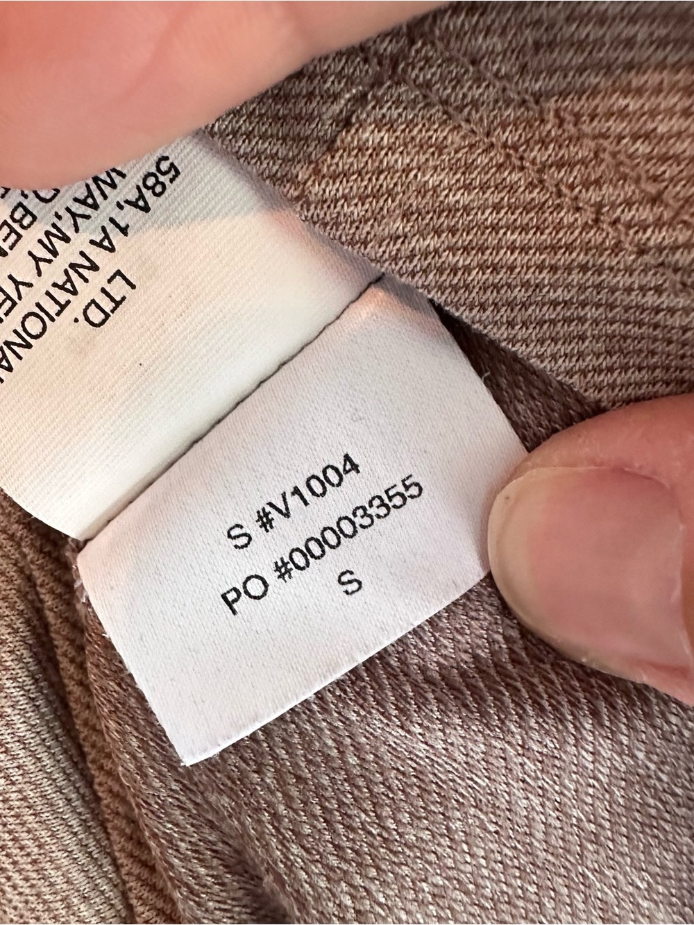 Vuori Knit Twill Athletic Fit Performance Golf Polo Heather Tan V1004 - Picture 5 of 5